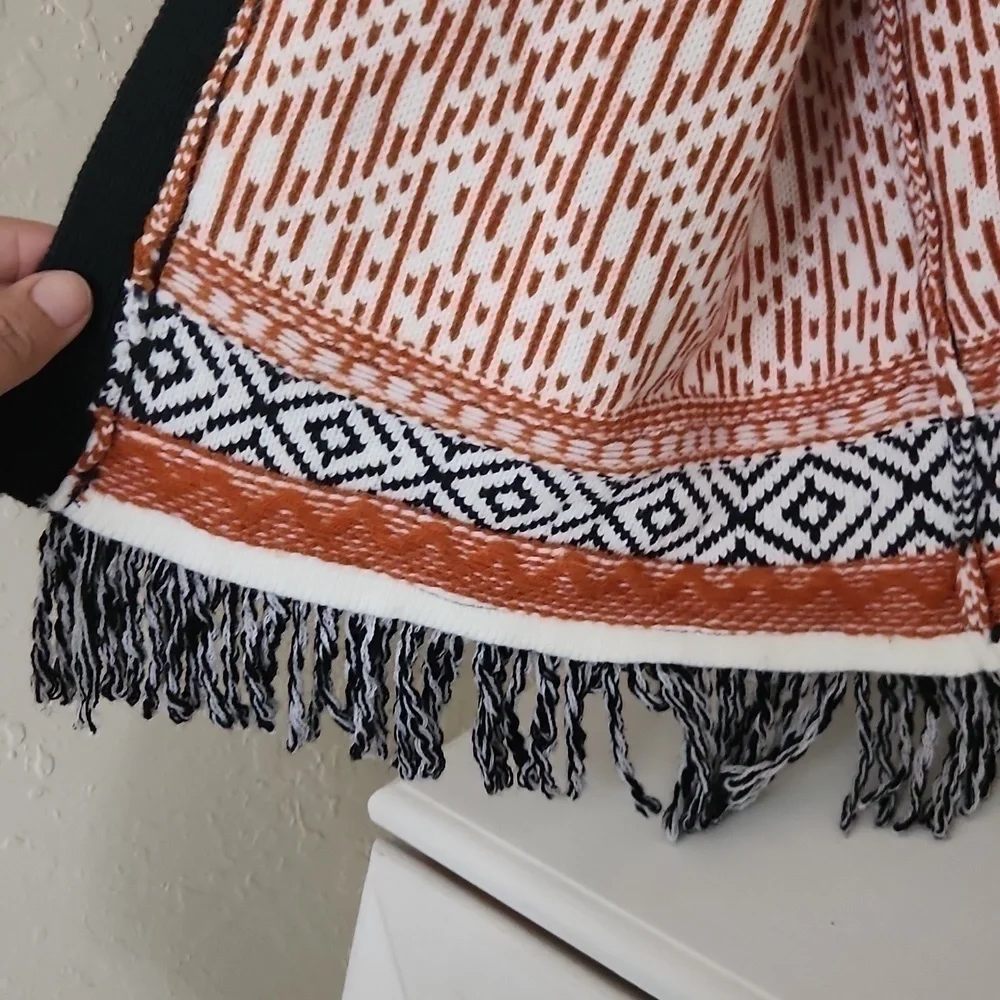 Boho Fringe Cardigan Poncho Vibes Cozy Fall Winter Lagenlook Fringe Large - Picture 9 of 11